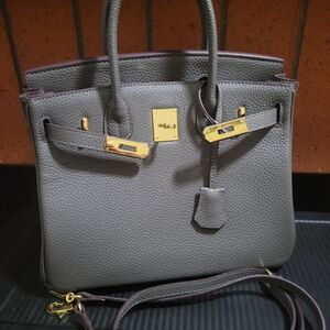 Elegant Gray Satchel Bag